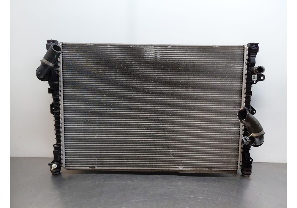 Recambio de radiador agua para jaguar e-pace (x540) 2.0 d150 awd referencia OEM IAM J9C7323 GJ328005BB 