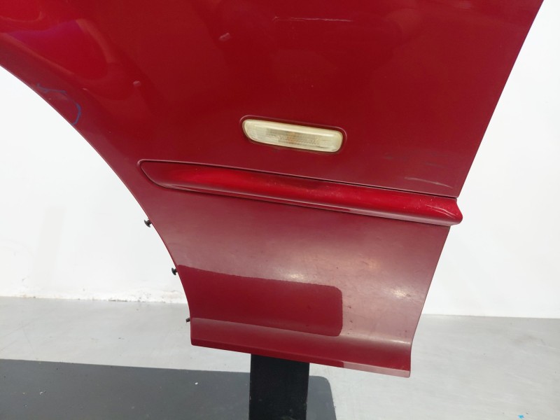 Recambio de aleta delantera izquierda para bmw 3 coupé (e46) 318 ci referencia OEM IAM 41358241439  