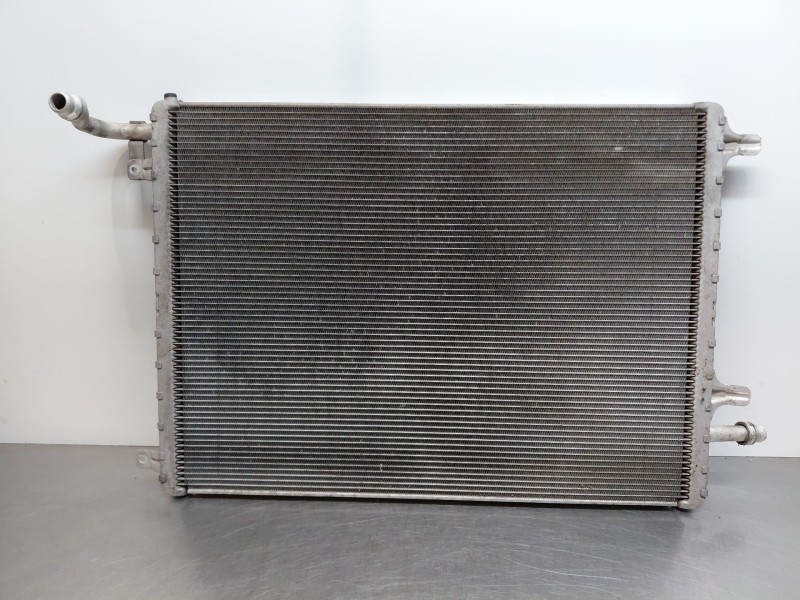 Recambio de radiador agua para jaguar e-pace (x540) 2.0 d150 awd referencia OEM IAM J9C7323  