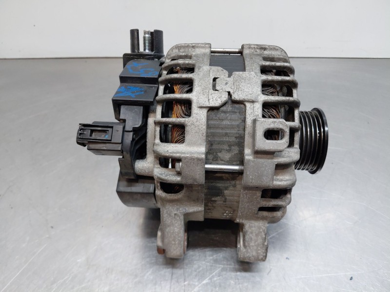 Recambio de alternador para jaguar e-pace (x540) 2.0 d150 awd referencia OEM IAM T2H18582E  