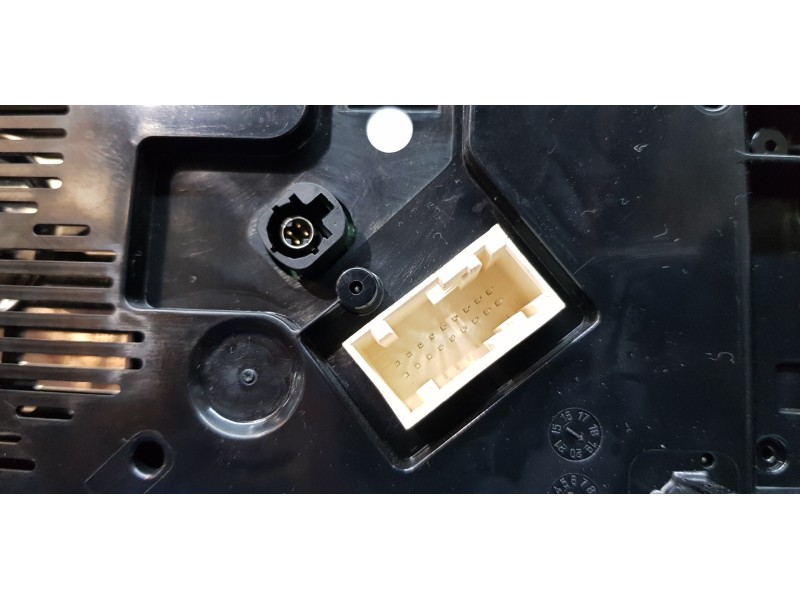 Recambio de cuadro instrumentos para peugeot 3008 style referencia OEM IAM 9830555480   Recambio de cuadro instrumentos para peugeot 3008 style referencia OEM IAM 9830555480