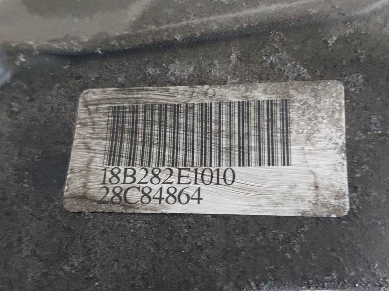 Recambio de mangueta delantera derecha para jaguar e-pace (x540) 2.0 d150 awd referencia OEM IAM J9C35619  
