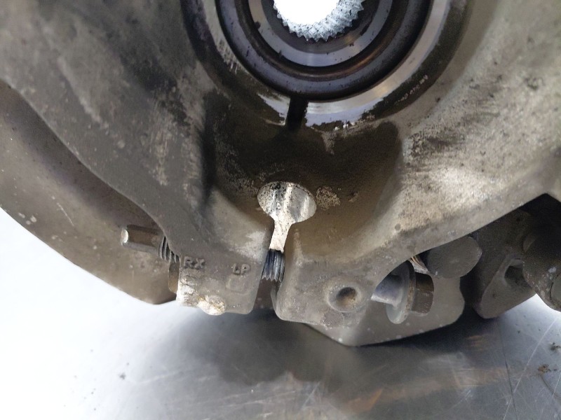 Recambio de mangueta delantera izquierda para jaguar e-pace (x540) 2.0 d150 awd referencia OEM IAM J9C35620  