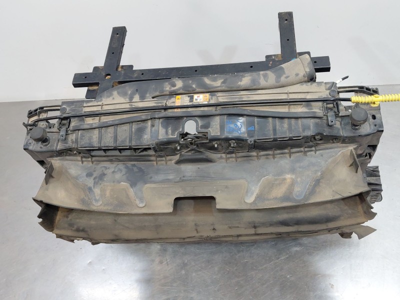 Recambio de panel frontal para ford focus iv turnier (hp) 1.5 ecoblue referencia OEM IAM 2527773  