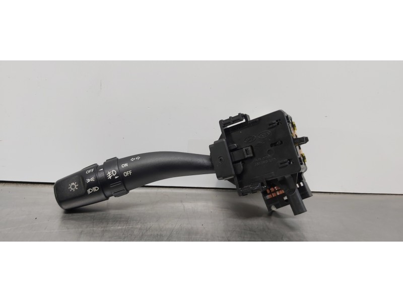 Recambio de mando intermitentes para kia carnival 2.9 crdi vgt concept referencia OEM IAM 934104D100   Recambio de mando intermitentes para kia carnival 2.9 crdi vgt concept referencia OEM IAM 934104D100