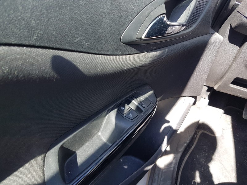 opel corsa e del año 2018 opel corsa e del año 2018