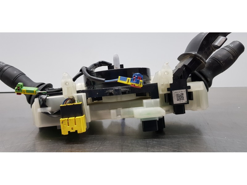 Recambio de mando multifuncion para renault megane iii berlina 5 p expression referencia OEM IAM 255670019R  