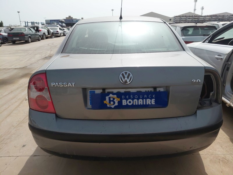 volkswagen passat b5.5 (3b3) del año 2002