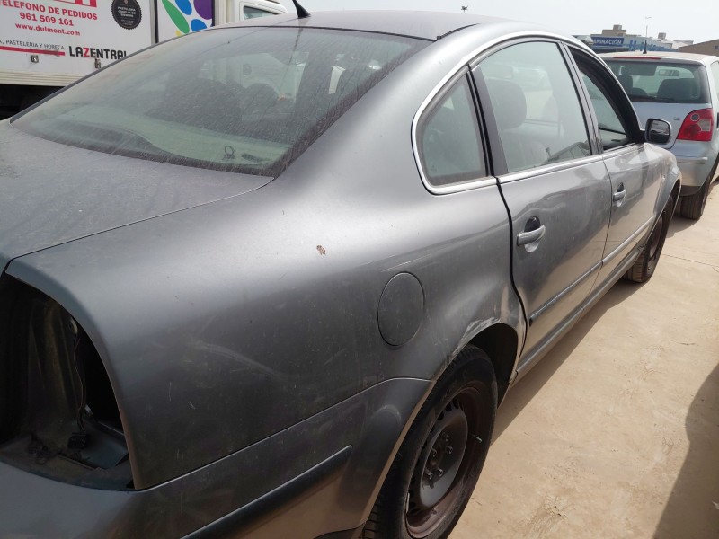 volkswagen passat b5.5 (3b3) del año 2002