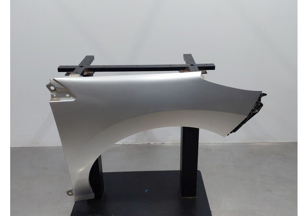 Recambio de aleta delantera derecha para peugeot 308 sw i (4e_, 4h_) 1.6 hdi referencia OEM IAM   