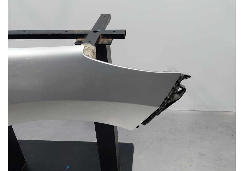Recambio de aleta delantera derecha para peugeot 308 sw i (4e_, 4h_) 1.6 hdi referencia OEM IAM   