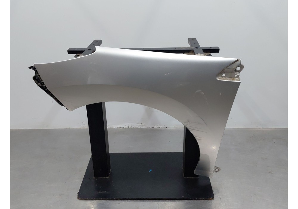 Recambio de aleta delantera izquierda para peugeot 308 sw i (4e_, 4h_) 1.6 hdi referencia OEM IAM   