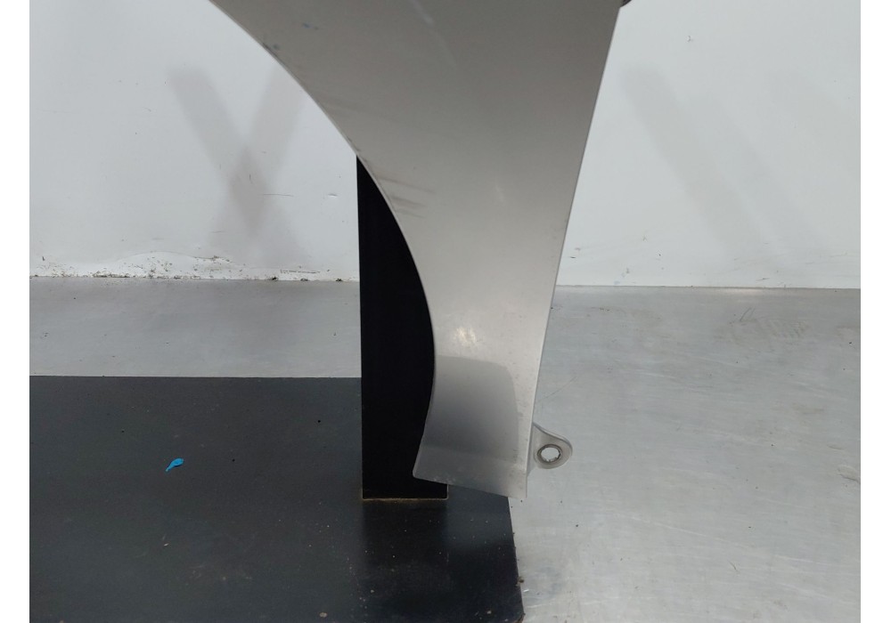 Recambio de aleta delantera izquierda para peugeot 308 sw i (4e_, 4h_) 1.6 hdi referencia OEM IAM   
