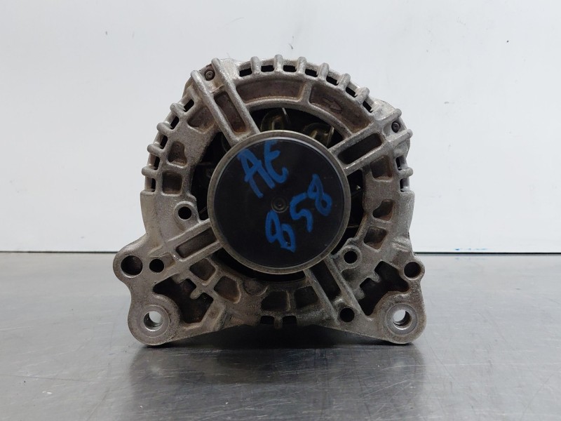 Recambio de alternador para seat ibiza iv (6j5, 6p1) 1.6 tdi referencia OEM IAM   