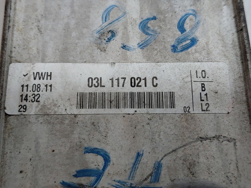 Recambio de soporte filtro aceite para seat ibiza iv (6j5, 6p1) 1.6 tdi referencia OEM IAM   