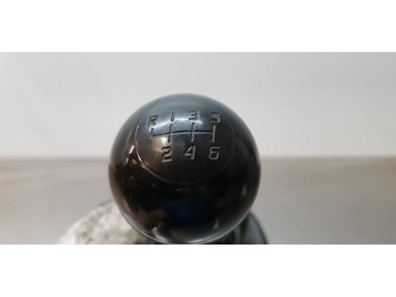 Recambio de palanca cambio para fiat 500 x (334) pop star referencia OEM IAM 55263197  