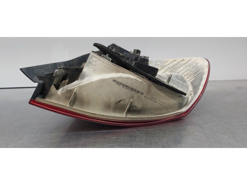 Recambio de piloto trasero izquierdo para bmw serie 1 berlina (e81/e87) 118d referencia OEM IAM 63216924501  