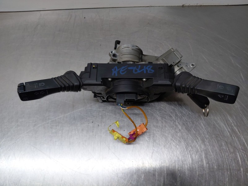 Recambio de mando multifuncion para opel astra h gtc (a04) 1.3 cdti (l08) referencia OEM IAM   