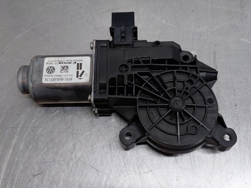 Recambio de motor elevalunas delantero izquierdo para seat ibiza iv (6j5, 6p1) 1.6 tdi referencia OEM IAM   