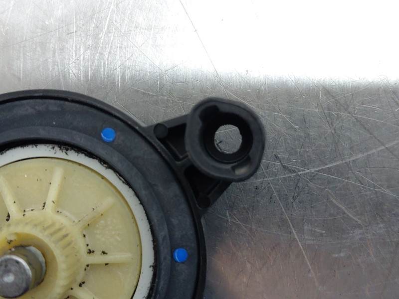 Recambio de motor elevalunas delantero izquierdo para seat ibiza iv (6j5, 6p1) 1.6 tdi referencia OEM IAM   