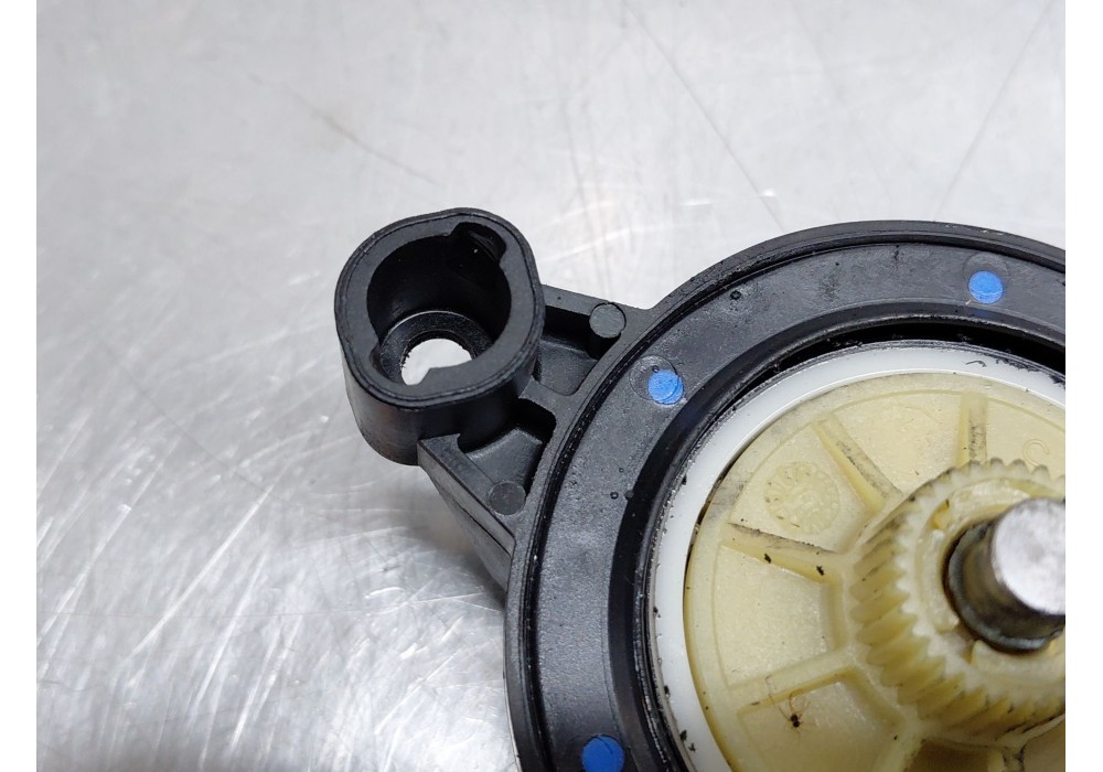 Recambio de motor elevalunas delantero derecho para seat ibiza iv (6j5, 6p1) 1.6 tdi referencia OEM IAM   