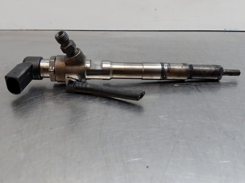 Recambio de inyector para seat ibiza iv (6j5, 6p1) 1.6 tdi referencia OEM IAM   