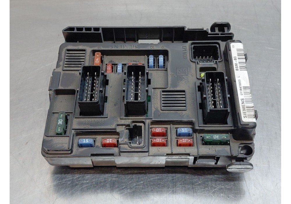 Recambio de caja reles / fusibles para citroën xsara picasso (n68) 1.6 hdi referencia OEM IAM   