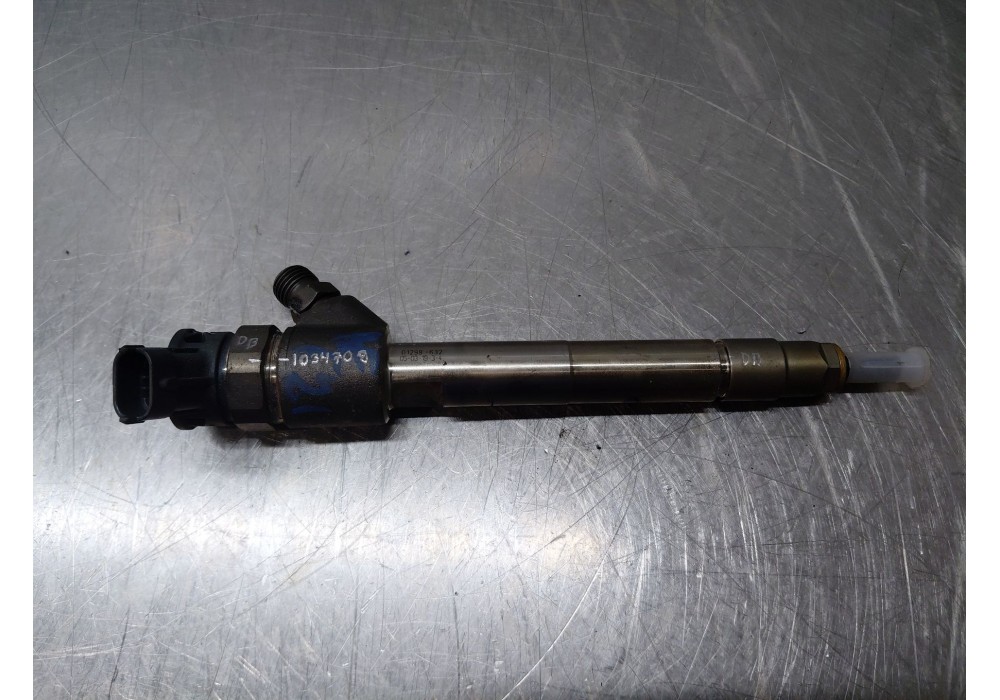 Recambio de inyector para ford focus iv turnier (hp) 1.5 ecoblue referencia OEM IAM 0445110955 9828959880 