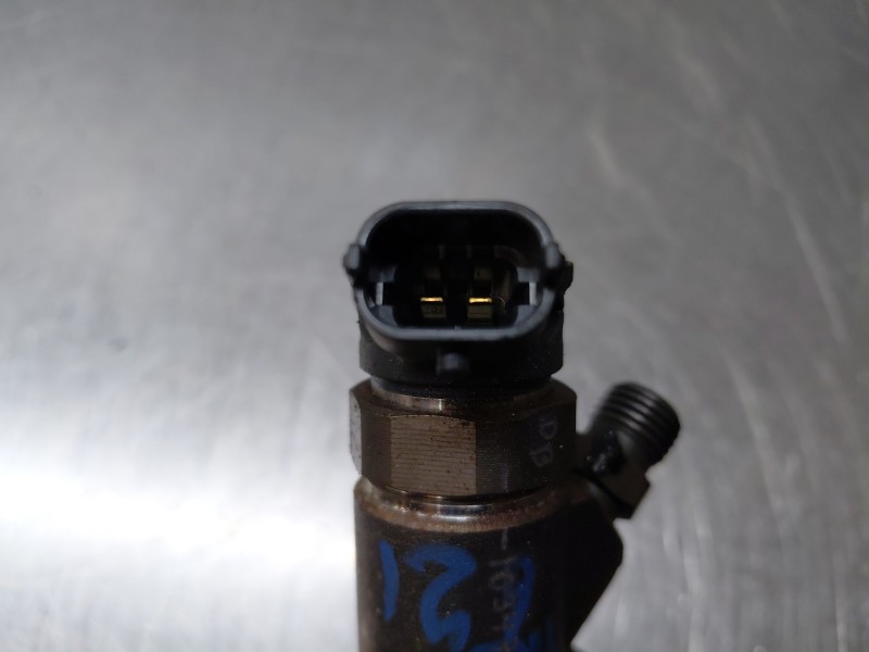 Recambio de inyector para ford focus iv turnier (hp) 1.5 ecoblue referencia OEM IAM 0445110955 9828959880 