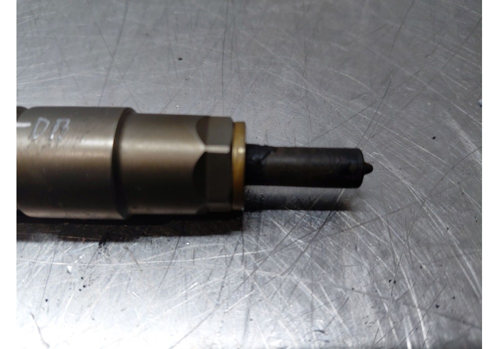 Recambio de inyector para ford focus iv turnier (hp) 1.5 ecoblue referencia OEM IAM 0445110955 9828959880 