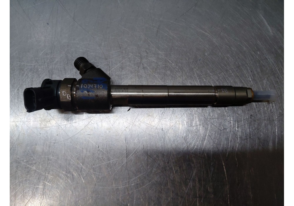 Recambio de inyector para ford focus iv turnier (hp) 1.5 ecoblue referencia OEM IAM 0445110955 9828959880 