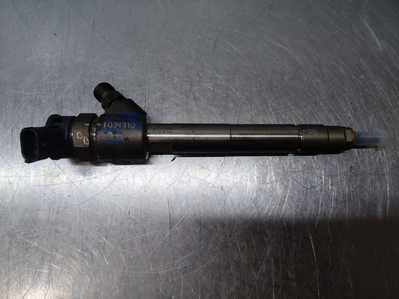 Recambio de inyector para ford focus iv turnier (hp) 1.5 ecoblue referencia OEM IAM 0445110955 9828959880 