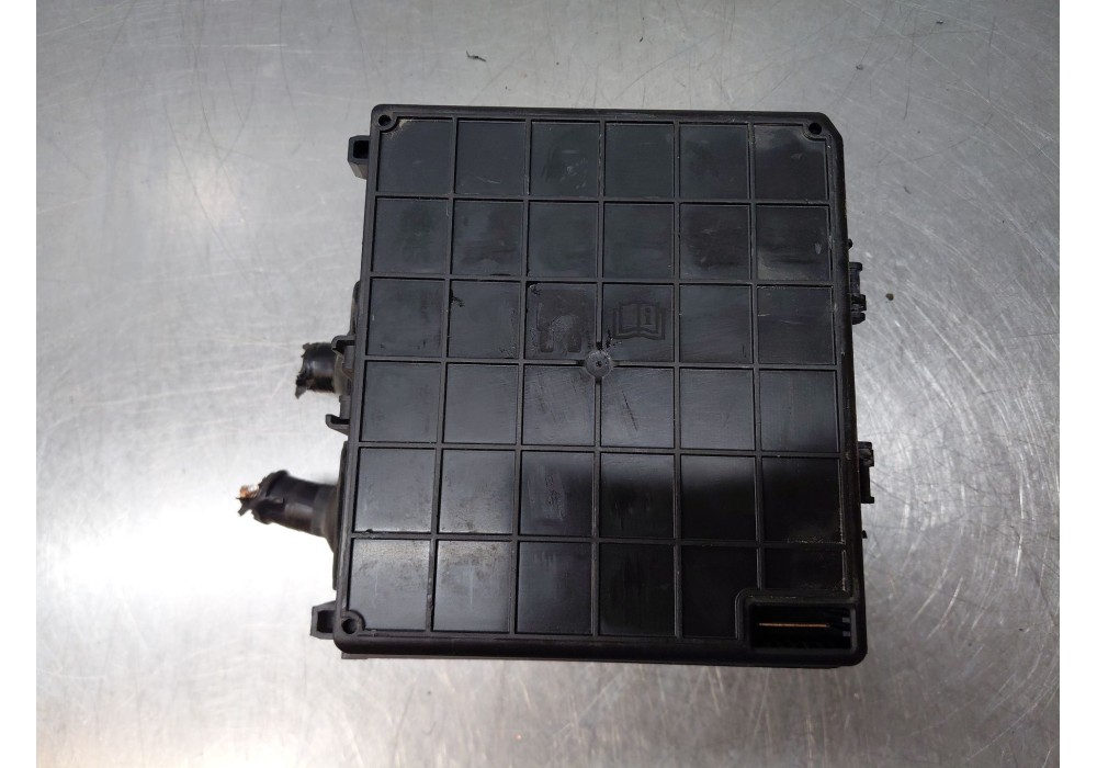 Recambio de caja reles / fusibles para ford focus iv turnier (hp) 1.5 ecoblue referencia OEM IAM JX6T14D068AD  