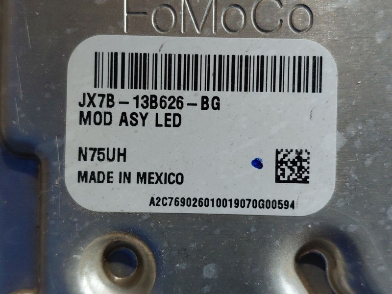 Recambio de faro derecho para ford focus iv turnier (hp) 1.5 ecoblue referencia OEM IAM 2581581 JX7B13B626BG 