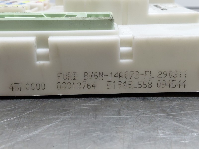 Recambio de caja reles / fusibles para ford focus iii 1.6 tdci referencia OEM IAM BV6N14A073FL  