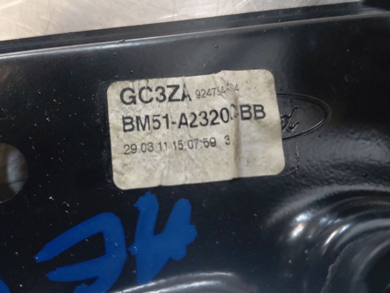 Recambio de elevalunas delantero derecho para ford focus iii 1.6 tdci referencia OEM IAM 1870697 BM51A2320 