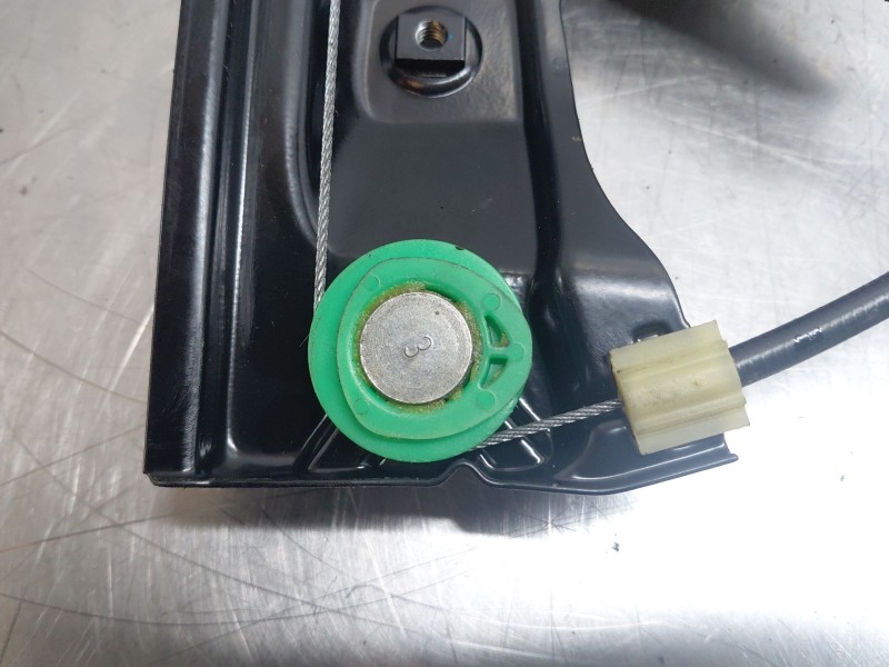 Recambio de elevalunas delantero derecho para ford focus iii 1.6 tdci referencia OEM IAM 1870697 BM51A2320 