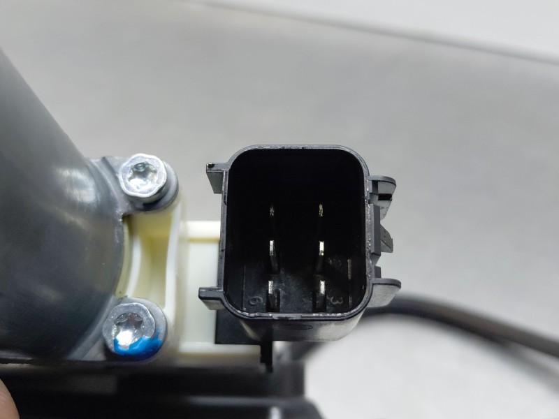 Recambio de elevalunas delantero derecho para ford focus iii 1.6 tdci referencia OEM IAM 1870697 BM51A2320 
