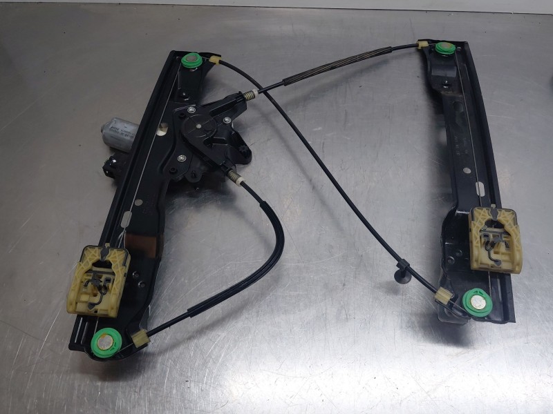 Recambio de elevalunas delantero izquierdo para ford focus iii 1.6 tdci referencia OEM IAM 1870698  