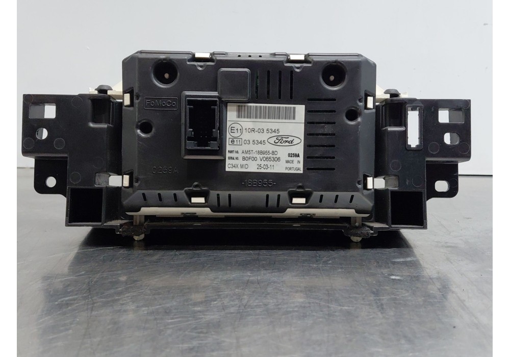 Recambio de pantalla multifuncion para ford focus iii 1.6 tdci referencia OEM IAM 1940785 AM5T18B955BD 