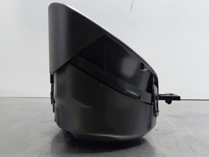 Recambio de pantalla multifuncion para ford focus iii 1.6 tdci referencia OEM IAM 1940785 AM5T18B955BD 