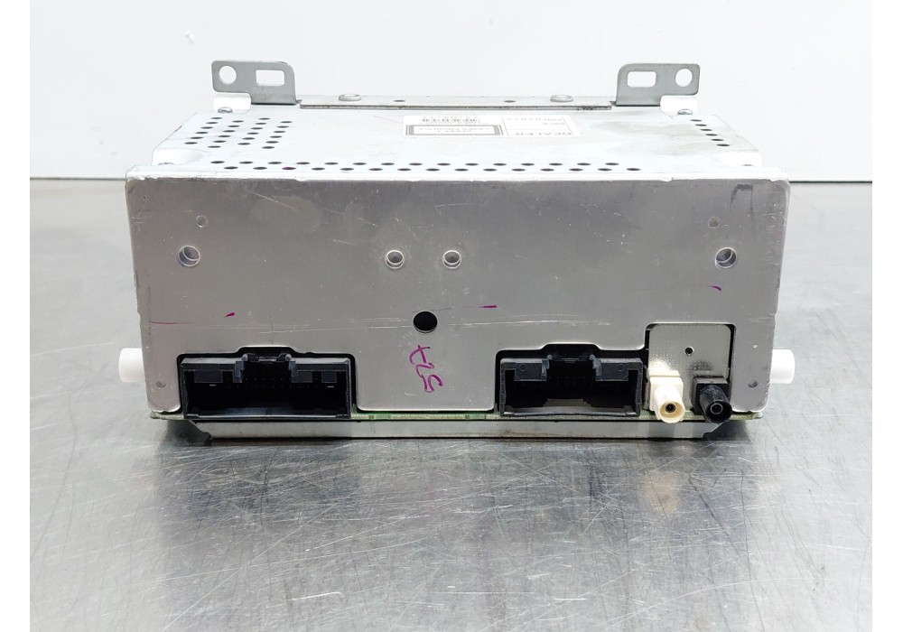 Recambio de sistema audio / radio cd para ford focus iii 1.6 tdci referencia OEM IAM 2277319 BM5T18C815GE 