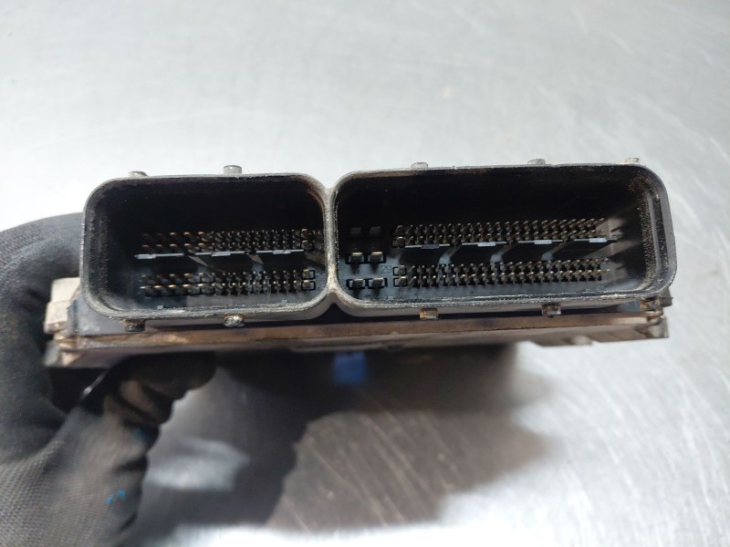 Recambio de centralita motor uce para opel astra h gtc (a04) 1.3 cdti (l08) referencia OEM IAM   