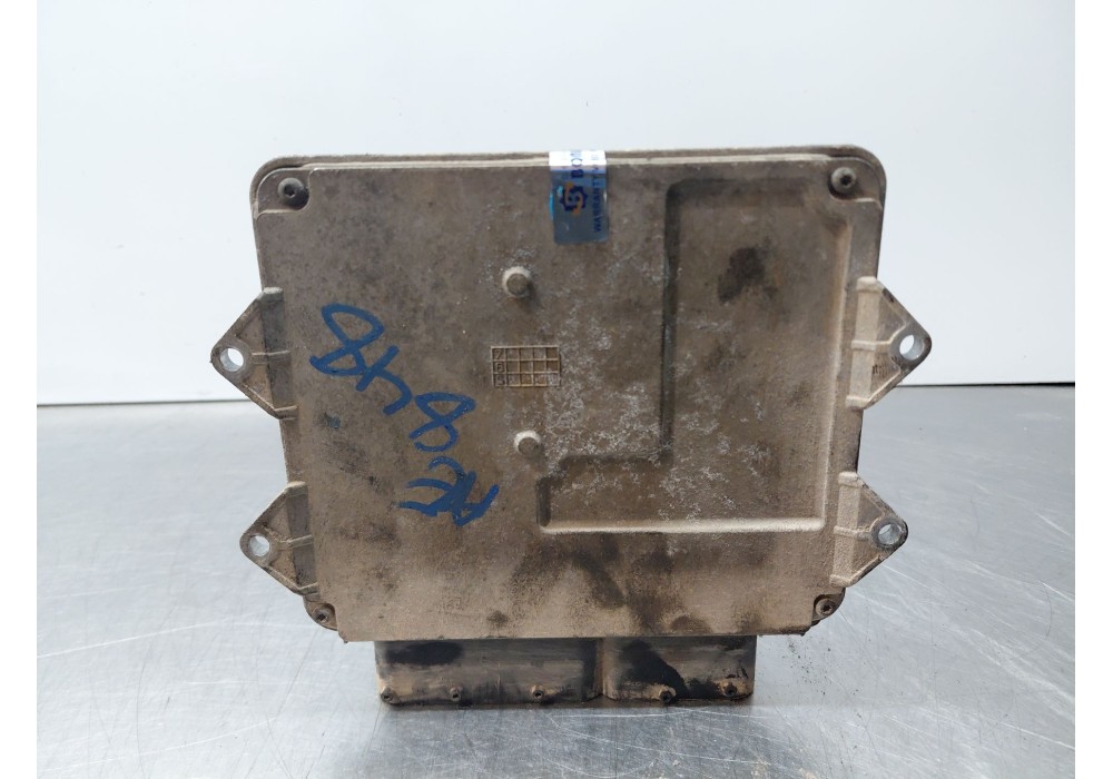 Recambio de centralita motor uce para opel astra h gtc (a04) 1.3 cdti (l08) referencia OEM IAM   