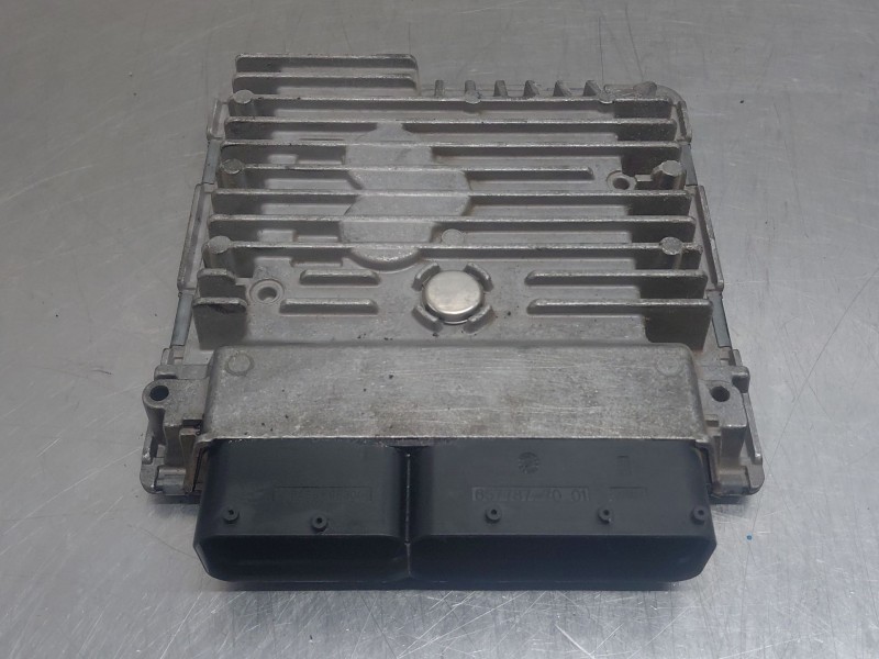 Recambio de centralita motor uce para seat ibiza iv (6j5, 6p1) 1.6 tdi referencia OEM IAM   