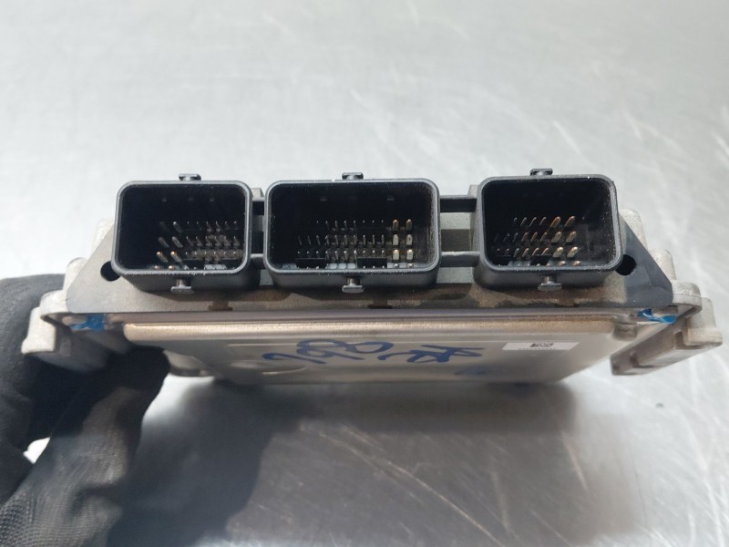 Recambio de centralita motor uce para peugeot 308 sw i (4e_, 4h_) 1.6 hdi referencia OEM IAM   