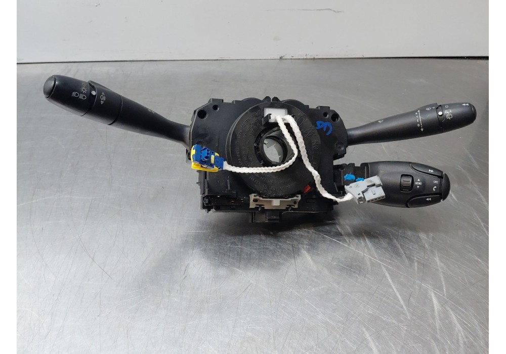 Recambio de mando multifuncion para peugeot 308 sw i (4e_, 4h_) 1.6 hdi referencia OEM IAM   