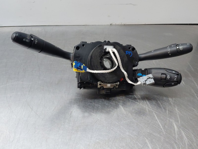 Recambio de mando multifuncion para peugeot 308 sw i (4e_, 4h_) 1.6 hdi referencia OEM IAM   