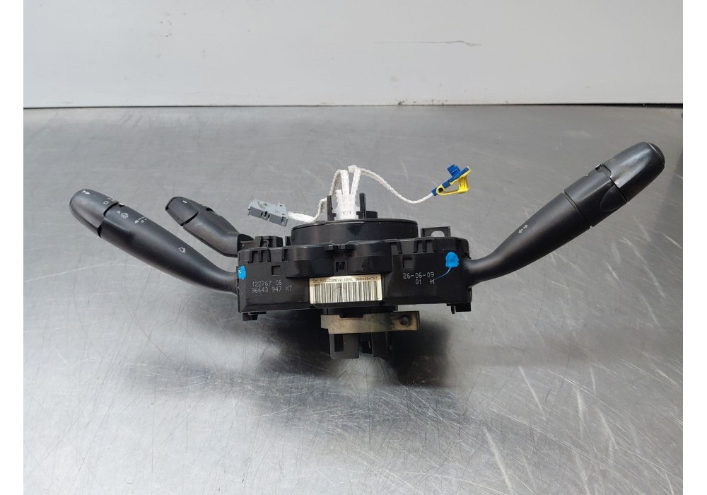 Recambio de mando multifuncion para peugeot 308 sw i (4e_, 4h_) 1.6 hdi referencia OEM IAM   