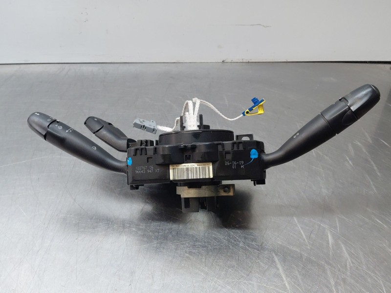 Recambio de mando multifuncion para peugeot 308 sw i (4e_, 4h_) 1.6 hdi referencia OEM IAM   